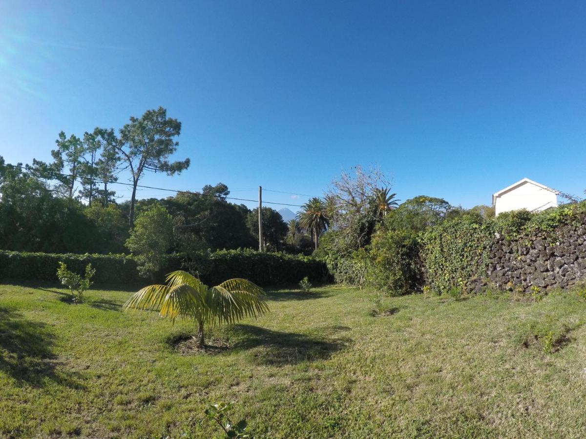 Urzelina Guesthouse Exterior photo